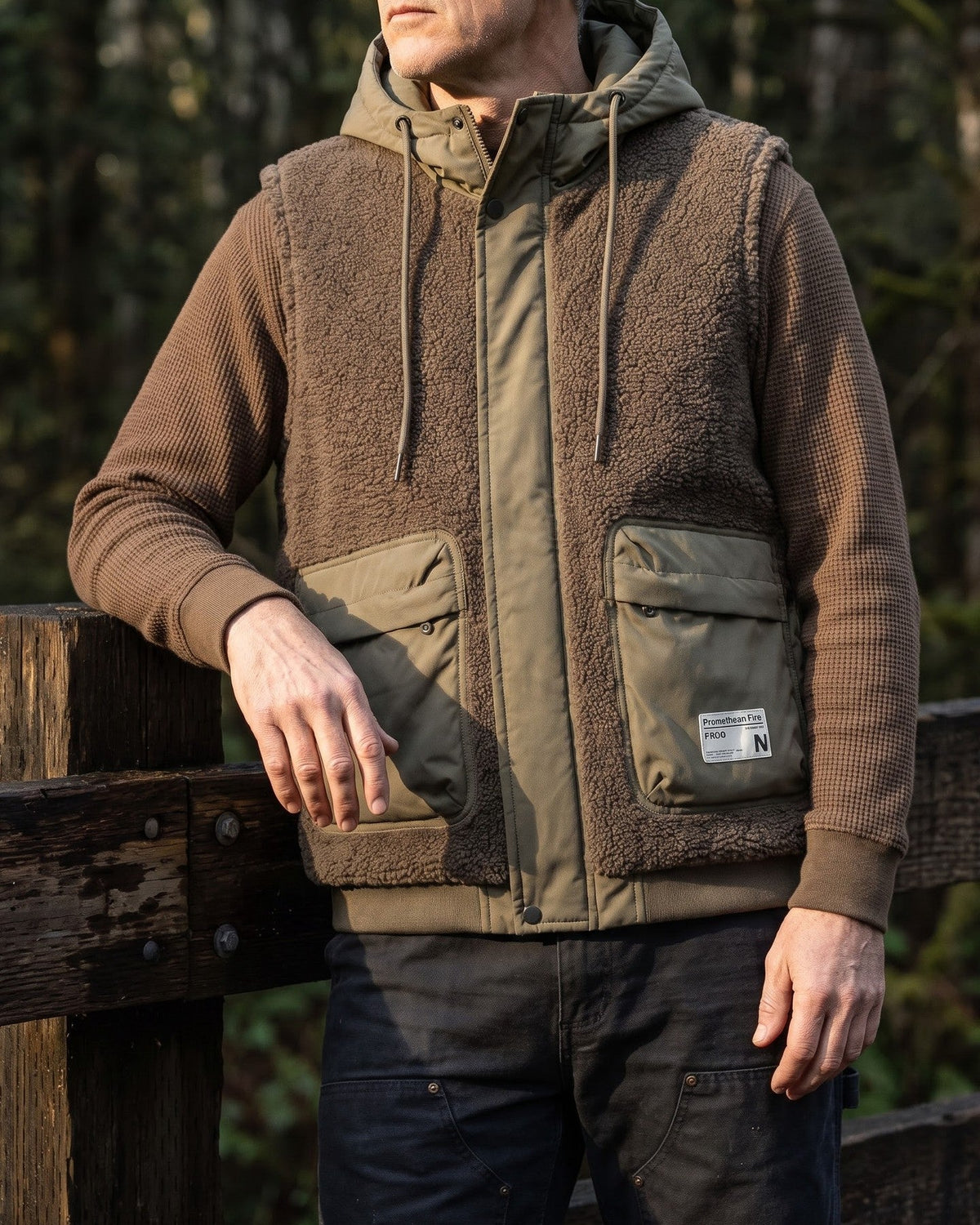Teodoro Sherpa Hooded Vest